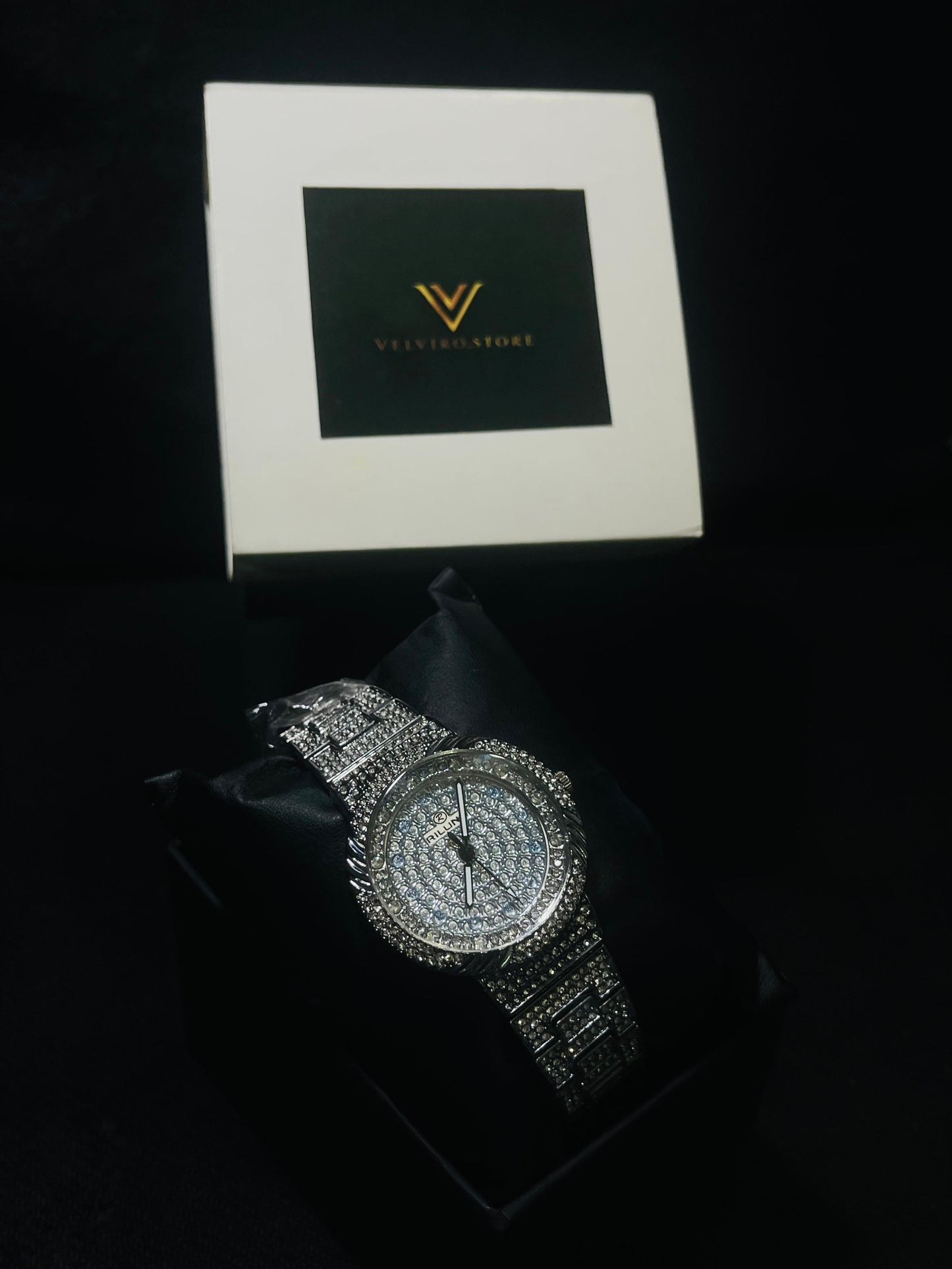 RILUNSO Diamond Iced Silver Watch